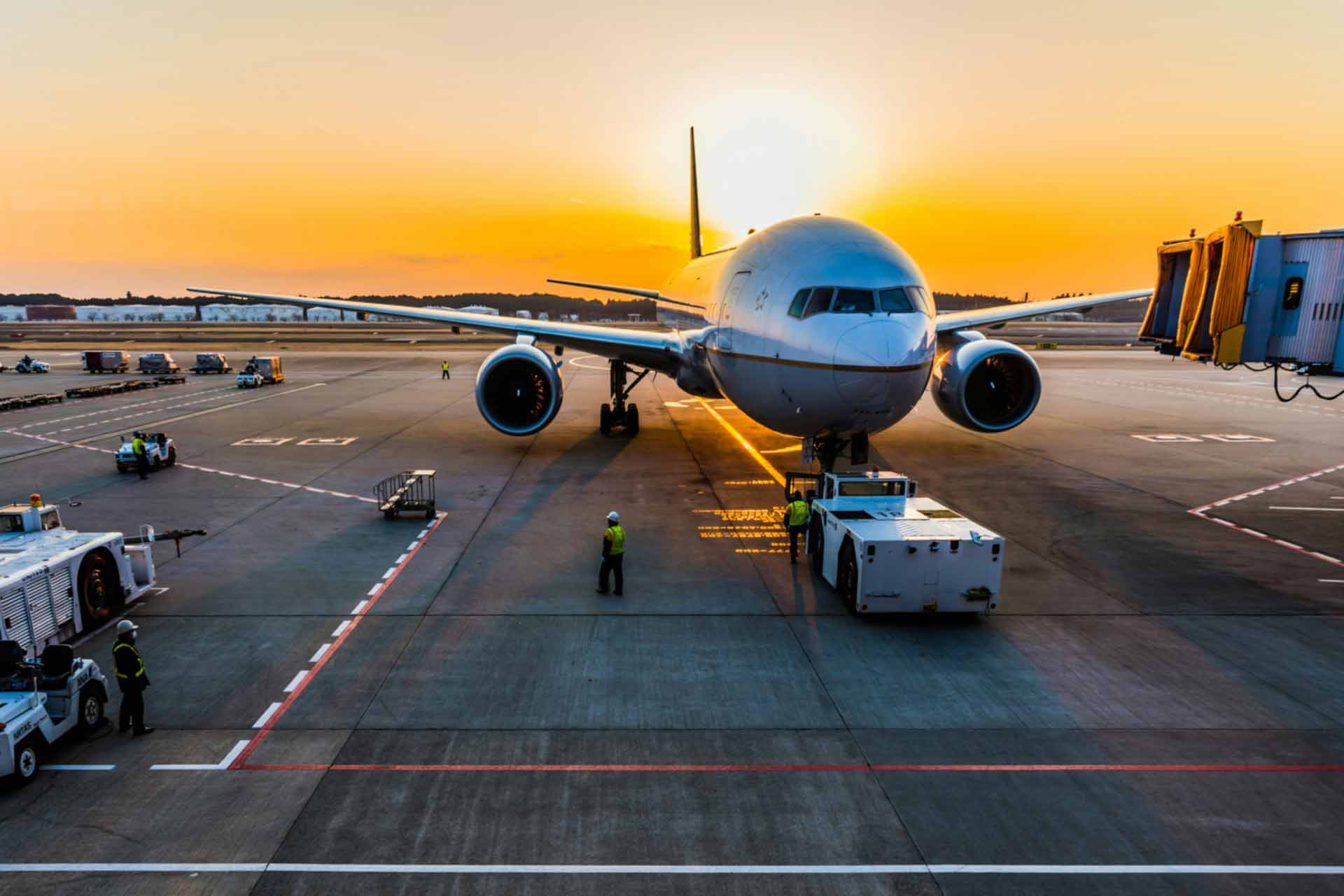 Atardecer en el aeropuerto de Gatwick