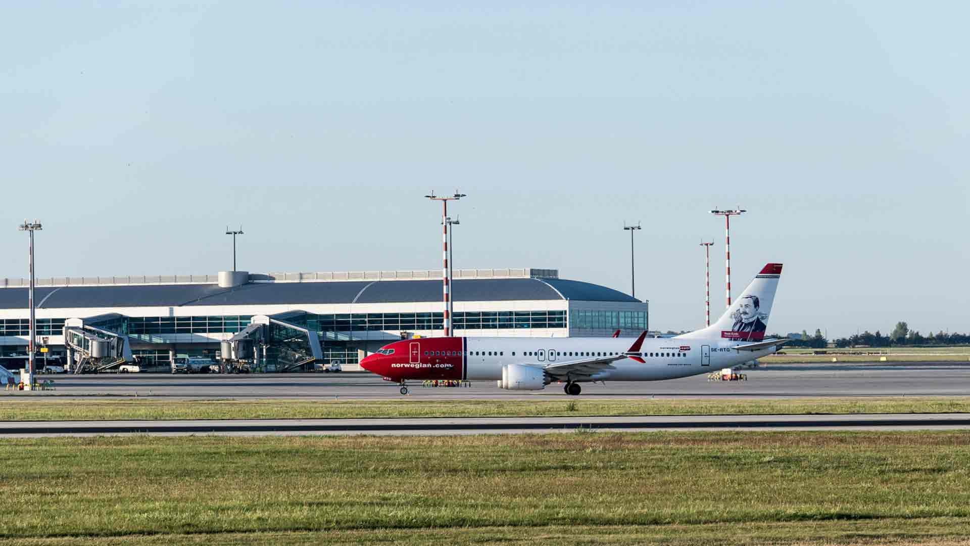 cómo ir del aeropuerto de Praga al centro